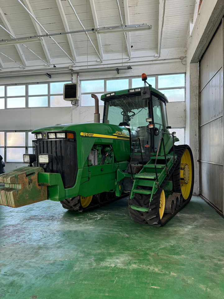 JOHN DEERE 8410T - Трактор: фото 3 JOHN DEERE 8410T - Трактор: фото 3