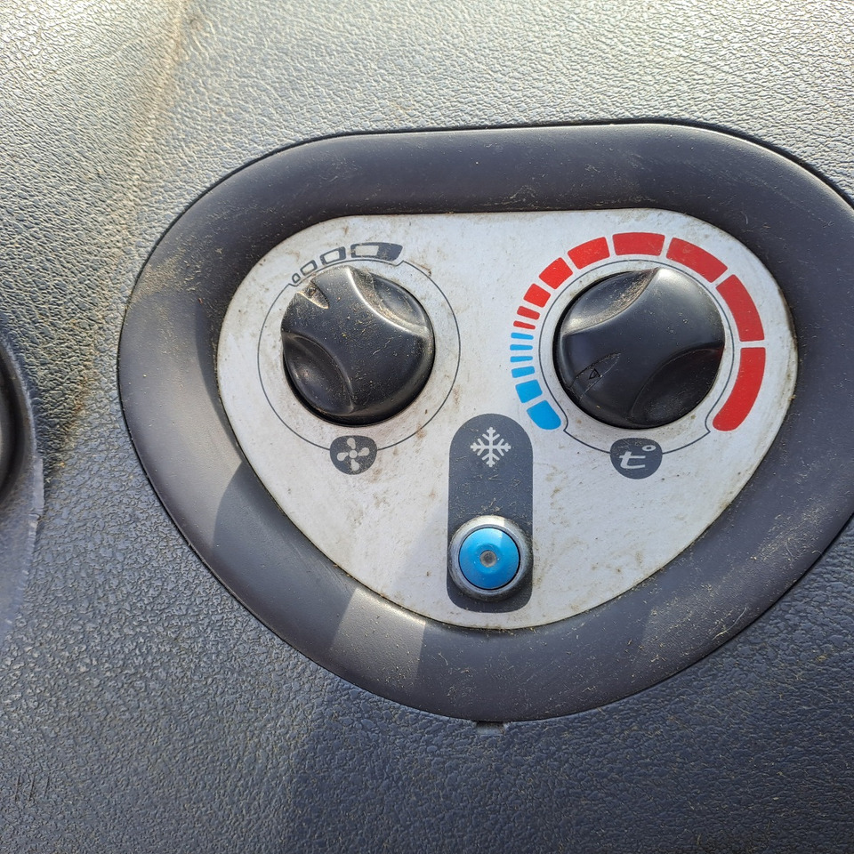 TELESCOPICO MANITOU MLT 840-137 PS - ASTA AGRIBERTOCCHI в лизинг TELESCOPICO MANITOU MLT 840-137 PS - ASTA AGRIBERTOCCHI: фото 9