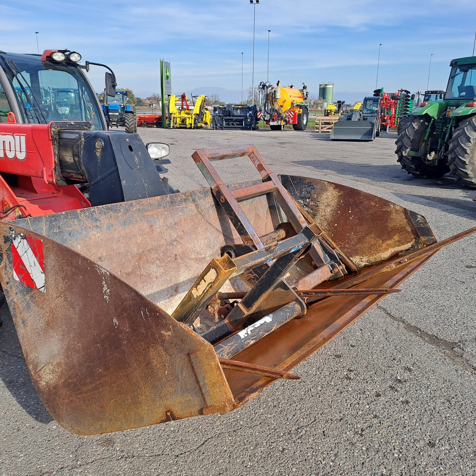 TELESCOPICO MANITOU MLT 840-137 PS - ASTA AGRIBERTOCCHI - Телескопический погрузчик: фото 2 TELESCOPICO MANITOU MLT 840-137 PS - ASTA AGRIBERTOCCHI - Телескопический погрузчик: фото 2