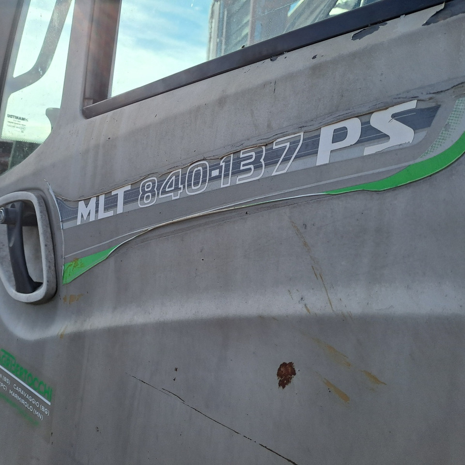 TELESCOPICO MANITOU MLT 840-137 PS - ASTA AGRIBERTOCCHI - Телескопический погрузчик: фото 5 TELESCOPICO MANITOU MLT 840-137 PS - ASTA AGRIBERTOCCHI - Телескопический погрузчик: фото 5