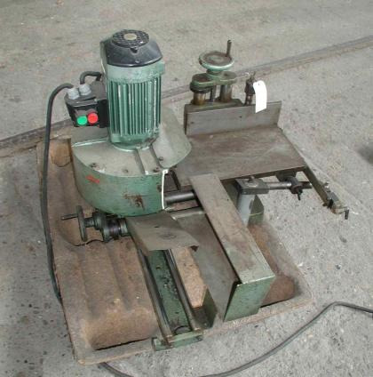 GRAULE AKF 4/250 - Fensterbearbeitung - Металлообрабатывающий станок: фото 1 GRAULE AKF 4/250 - Fensterbearbeitung - Металлообрабатывающий станок: фото 1