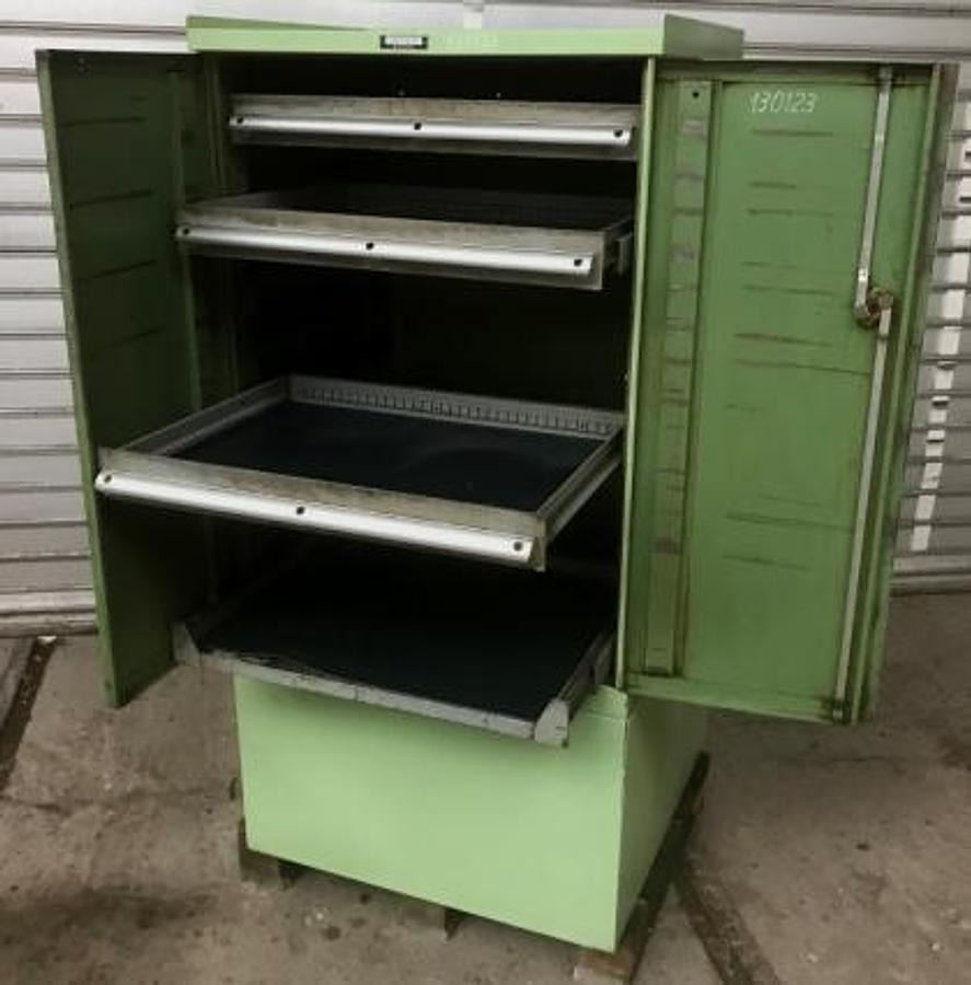 Werkzeugschrank - Оборудование для гаражей/ Мастерских: фото 1 Werkzeugschrank - Оборудование для гаражей/ Мастерских: фото 1