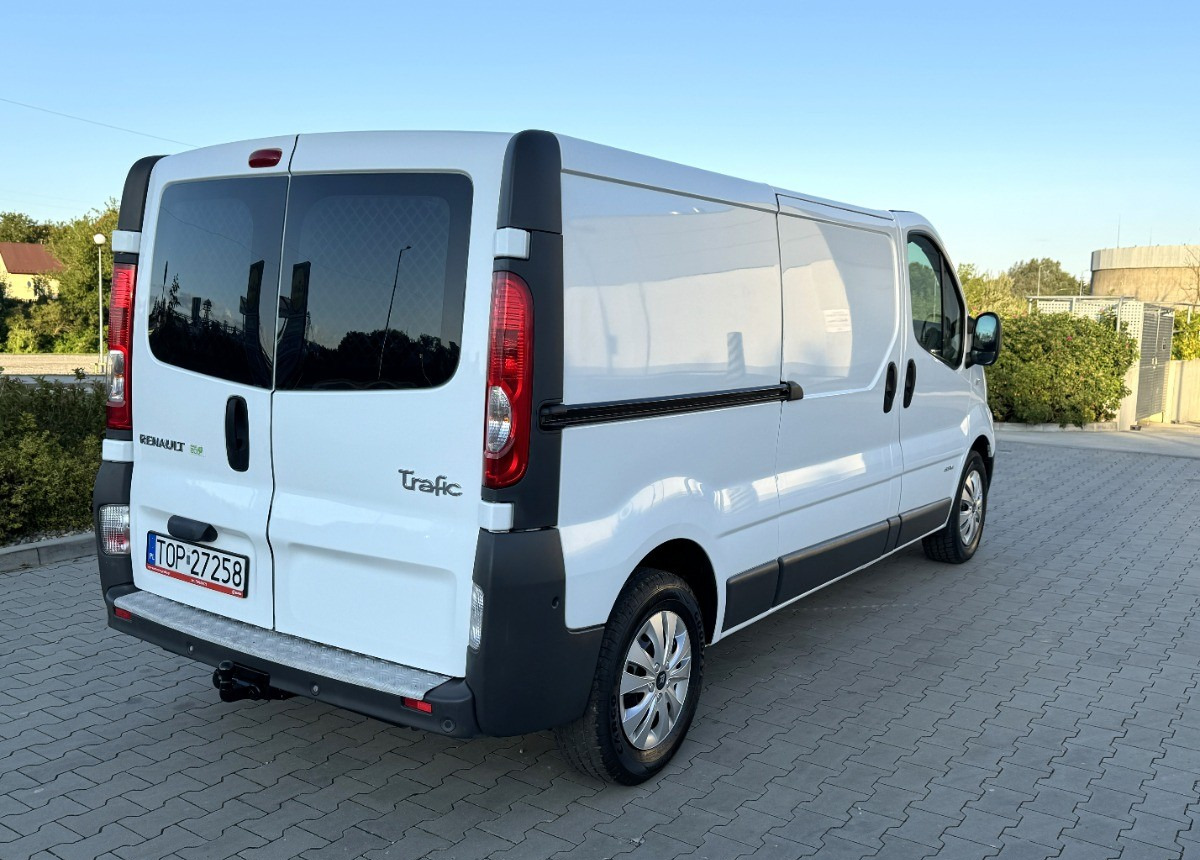 Renault Trafic 2.0 DCI 115KM LONG 2012 Rok Klimatyzacja Nawigacja BEZWYPADKOWY - Цельнометаллический фургон: фото 4 Renault Trafic 2.0 DCI 115KM LONG 2012 Rok Klimatyzacja Nawigacja BEZWYPADKOWY - Цельнометаллический фургон: фото 4