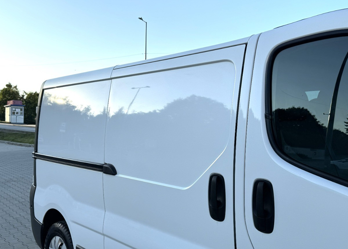 Цельнометаллический фургон Renault Trafic 2.0 DCI 115KM LONG 2012 Rok Klimatyzacja Nawigacja BEZWYPADKOWY: фото 9