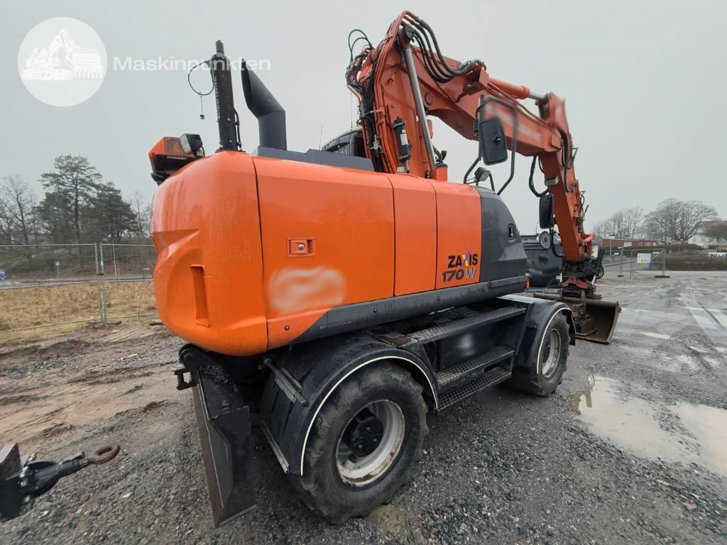 Hitachi ZX 170 W-5 B - Колёсный экскаватор: фото 5 Hitachi ZX 170 W-5 B - Колёсный экскаватор: фото 5