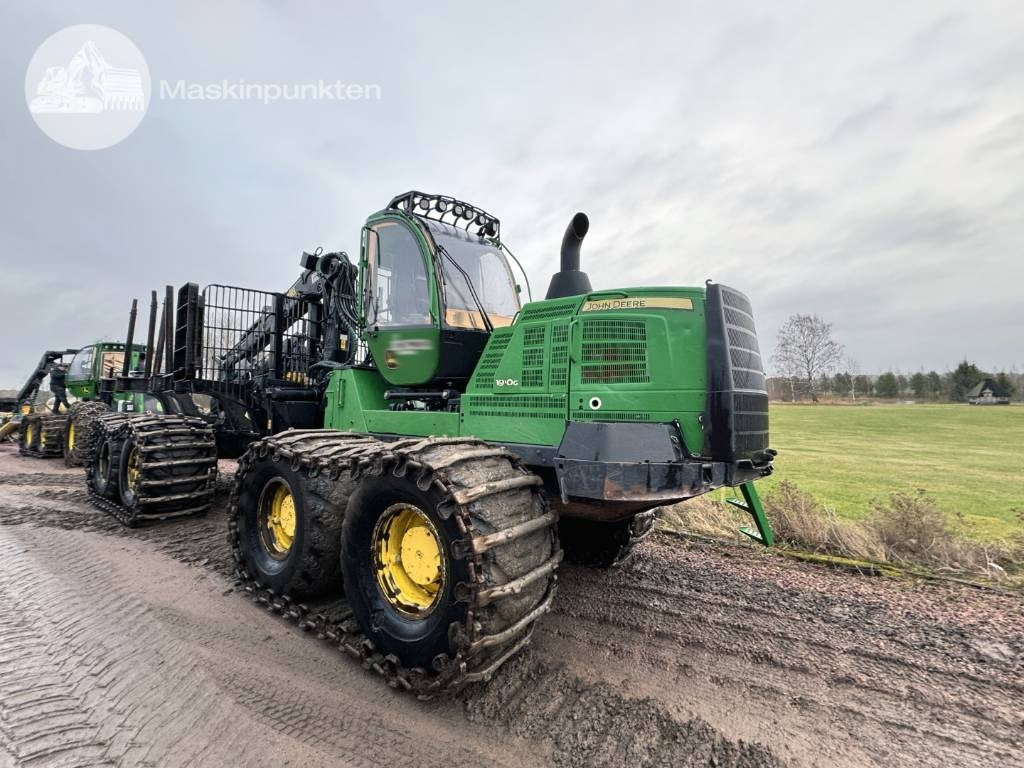 John Deere 1910 G  - Форвардер: фото 1 John Deere 1910 G  - Форвардер: фото 1