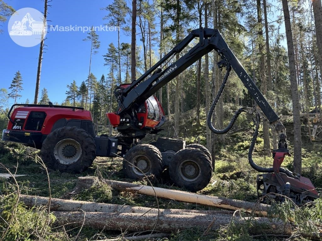 Komatsu 951 - Харвестер: фото 1 Komatsu 951 - Харвестер: фото 1