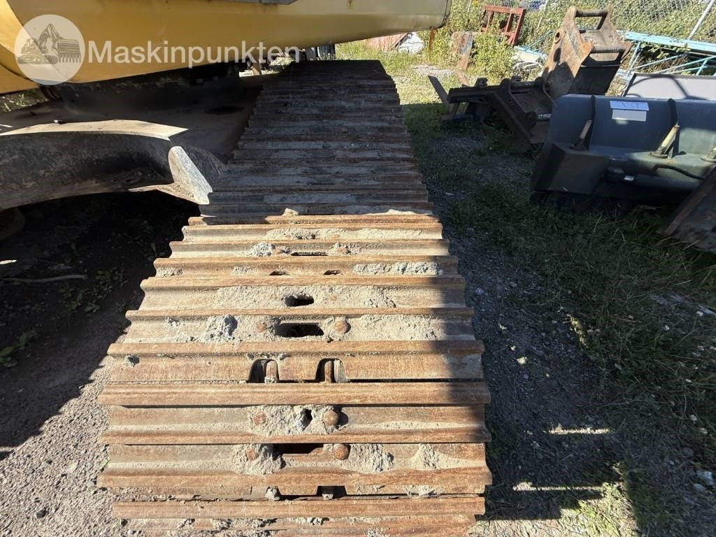 Гусеничный экскаватор Komatsu PC 210 LC-11: фото 26