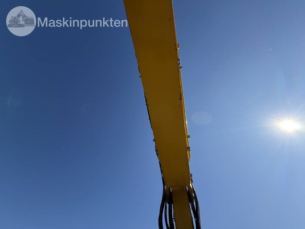 Гусеничный экскаватор Komatsu PC 210 LC-11: фото 32