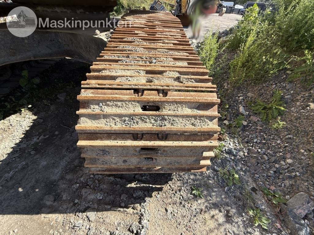 Гусеничный экскаватор Komatsu PC 210 LC-11: фото 17