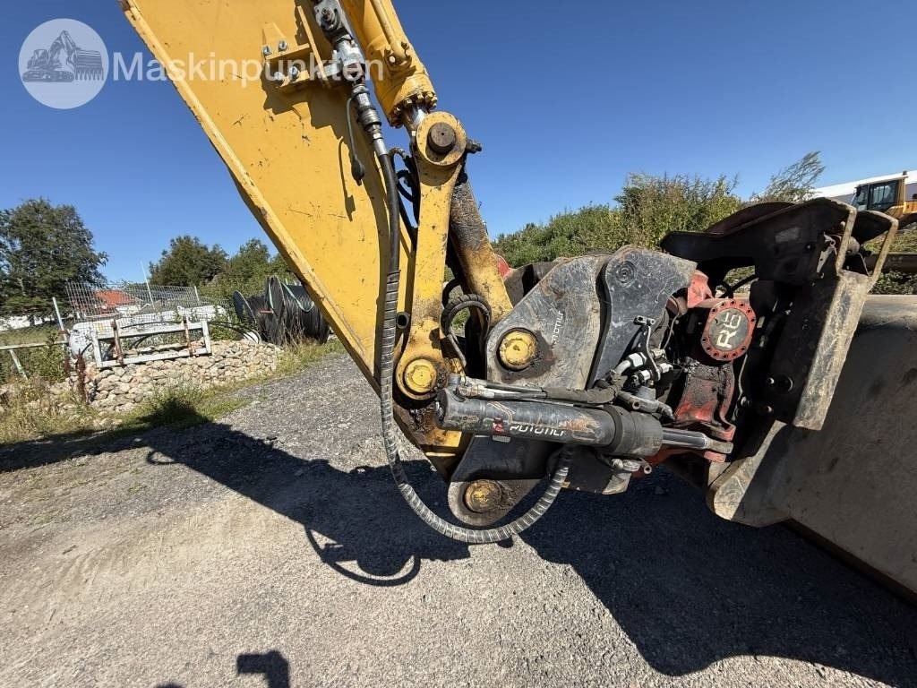 Гусеничный экскаватор Komatsu PC 210 LC-11: фото 39