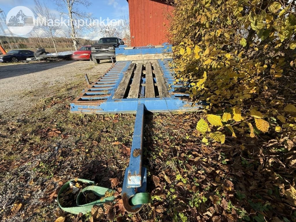 Maskintrailer Till traktor - Низкорамный прицеп: фото 4 Maskintrailer Till traktor - Низкорамный прицеп: фото 4