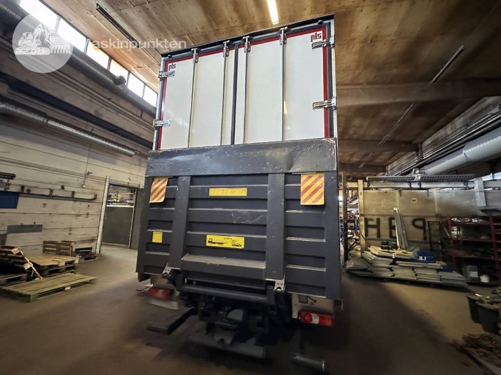 Mercedes-Benz Actros 2545 - Грузовик с закрытым кузовом: фото 5 Mercedes-Benz Actros 2545 - Грузовик с закрытым кузовом: фото 5