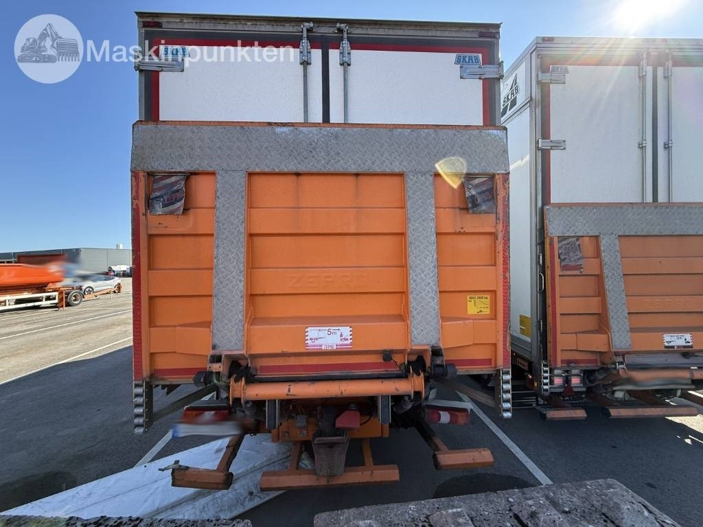 Mercedes-Benz Actros 2551 - Рефрижератор: фото 5 Mercedes-Benz Actros 2551 - Рефрижератор: фото 5