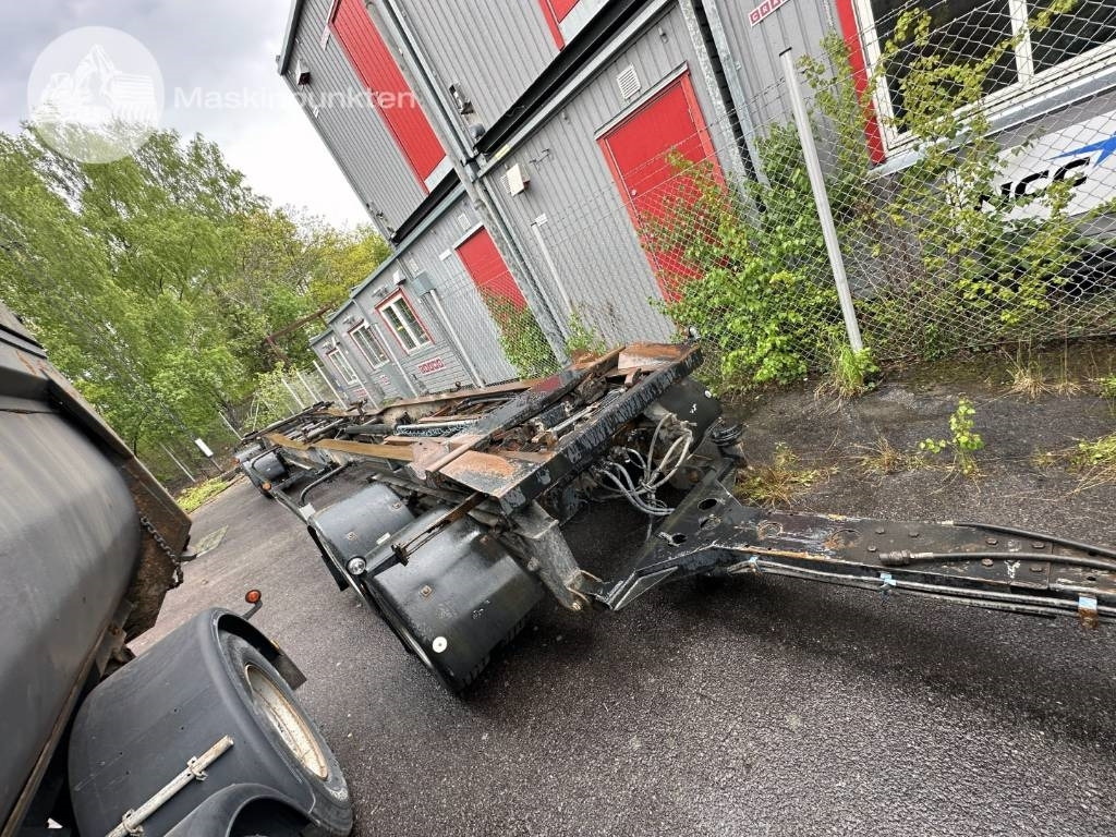 Mjölbysläpet VFP4-12,5-3 - Прицеп мультилифт/ Бункеровоз: фото 2 Mjölbysläpet VFP4-12,5-3 - Прицеп мультилифт/ Бункеровоз: фото 2