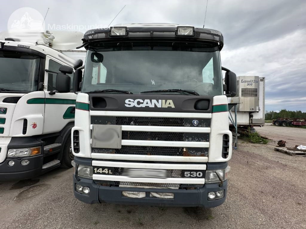 Scania R 124 LB - Грузовик-контейнеровоз/ Сменный кузов: фото 2 Scania R 124 LB - Грузовик-контейнеровоз/ Сменный кузов: фото 2
