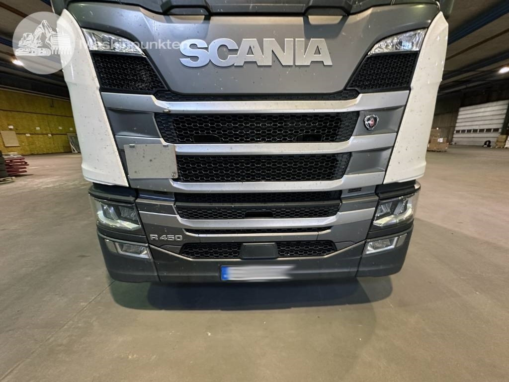 Грузовик с закрытым кузовом Scania R 450: фото 45