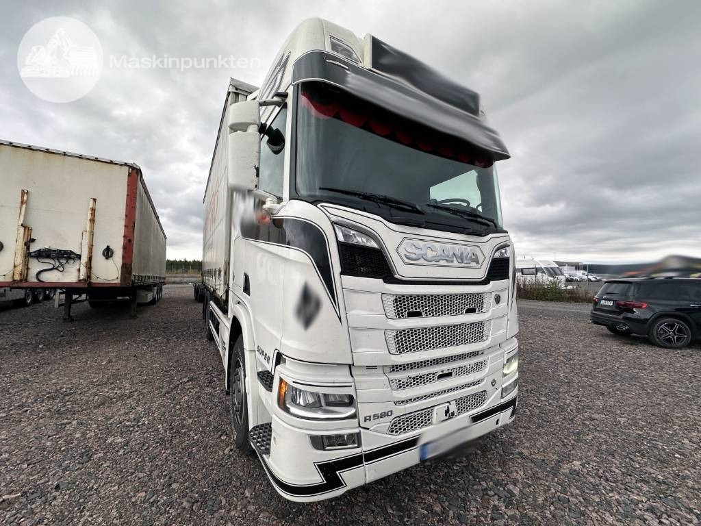 Scania R 580 - Грузовик-контейнеровоз/ Сменный кузов: фото 5 Scania R 580 - Грузовик-контейнеровоз/ Сменный кузов: фото 5