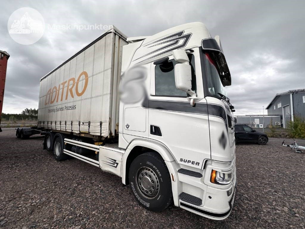 Scania R 580 - Грузовик-контейнеровоз/ Сменный кузов: фото 3 Scania R 580 - Грузовик-контейнеровоз/ Сменный кузов: фото 3