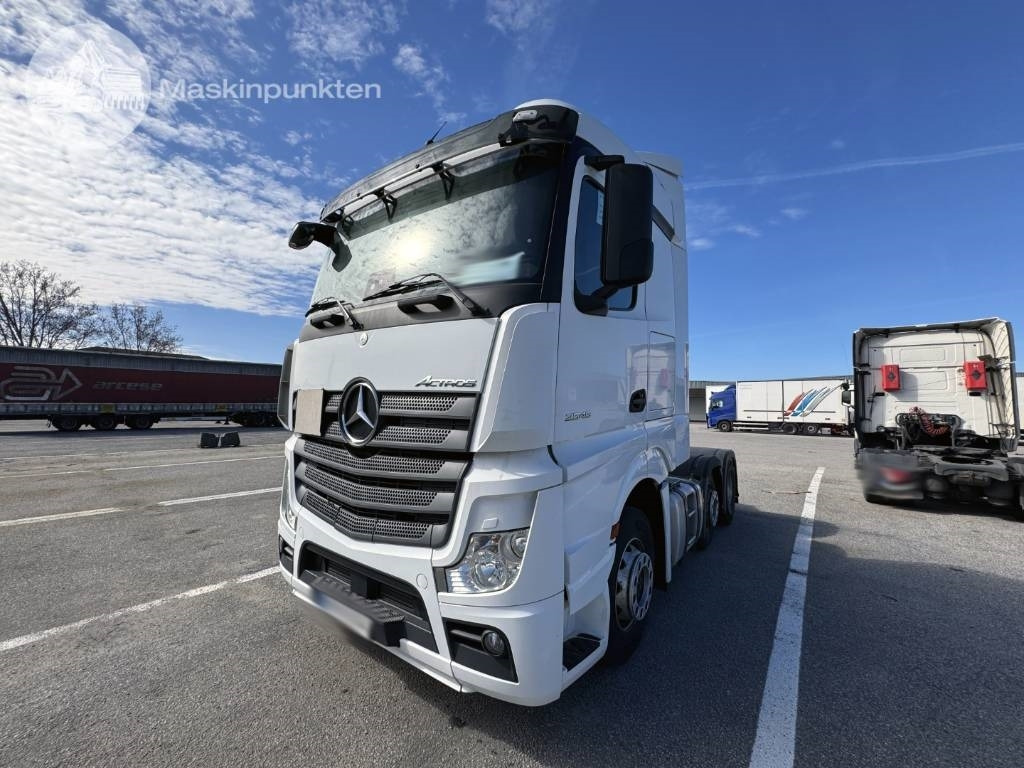 Mercedes-Benz Actros 2545 - Тягач: фото 2 Mercedes-Benz Actros 2545 - Тягач: фото 2