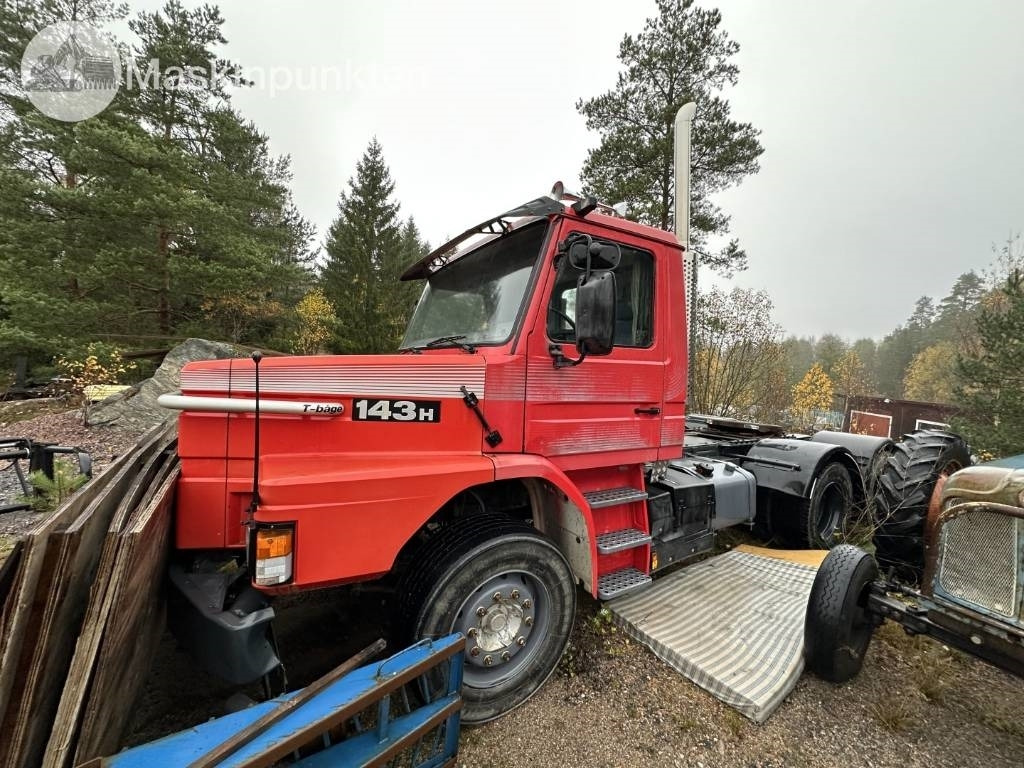 Scania T 143 H  - Тягач: фото 5 Scania T 143 H  - Тягач: фото 5