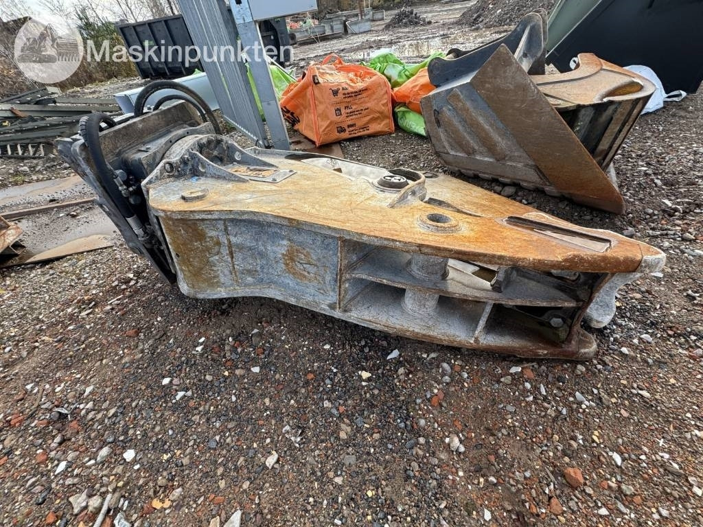 VTN FP18 - Рыхлитель для Строительной техники: фото 2 VTN FP18 - Рыхлитель для Строительной техники: фото 2