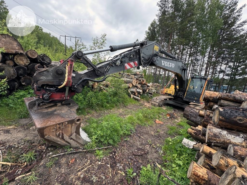 Volvo EC 210 B LC - Гусеничный экскаватор: фото 2 Volvo EC 210 B LC - Гусеничный экскаватор: фото 2