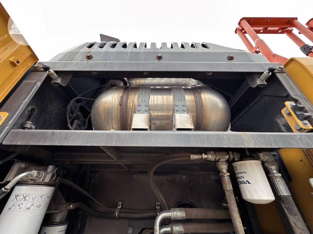 Volvo EC 300 EL в лизинг Volvo EC 300 EL: фото 40 Volvo EC 300 EL в лизинг Volvo EC 300 EL: фото 40