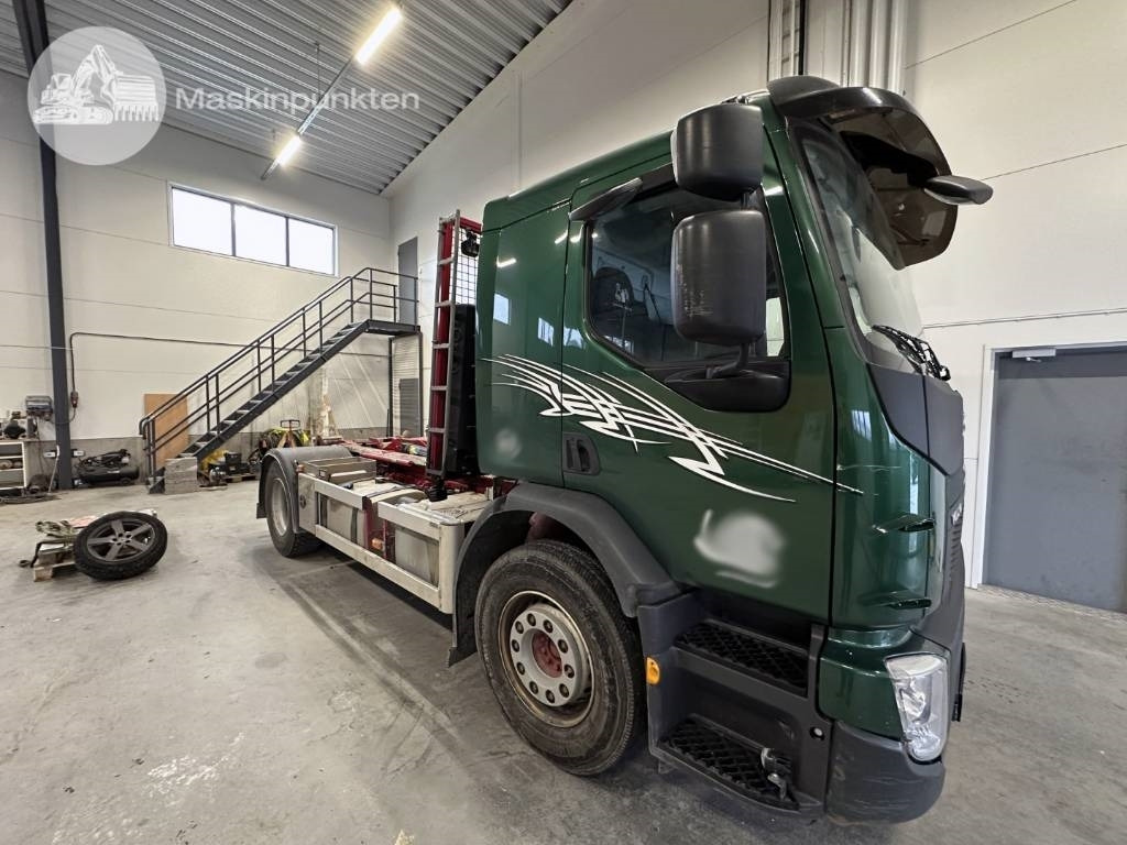 Volvo FE 280 - Крюковой мультилифт: фото 2 Volvo FE 280 - Крюковой мультилифт: фото 2