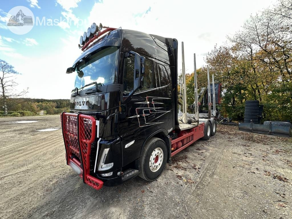 Volvo FH 64 R Timmerbil med kran  - Лесовоз: фото 1 Volvo FH 64 R Timmerbil med kran  - Лесовоз: фото 1