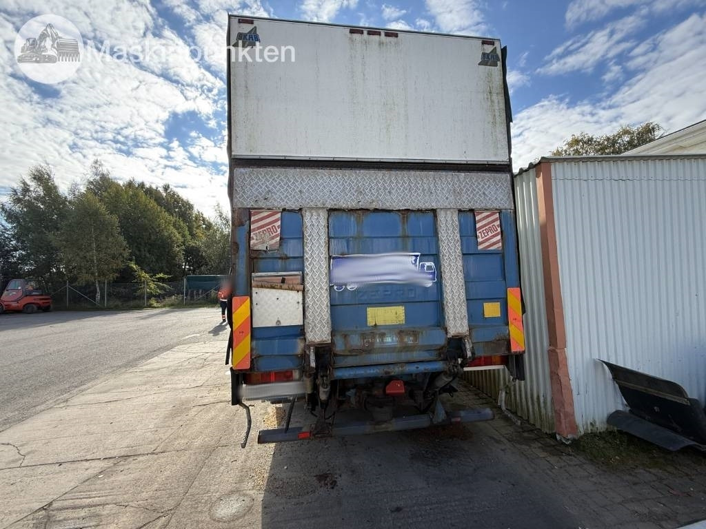 Volvo FM 12 - Грузовик с закрытым кузовом: фото 5 Volvo FM 12 - Грузовик с закрытым кузовом: фото 5