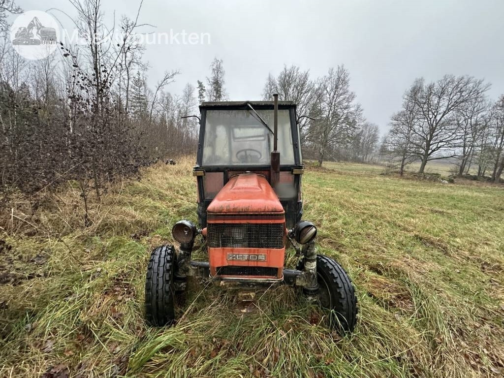 Zetor 6718 - Трактор: фото 2 Zetor 6718 - Трактор: фото 2
