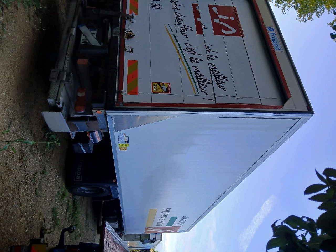 IVECO PORTEUR FRIGO 190E32 - Рефрижератор: фото 3 IVECO PORTEUR FRIGO 190E32 - Рефрижератор: фото 3