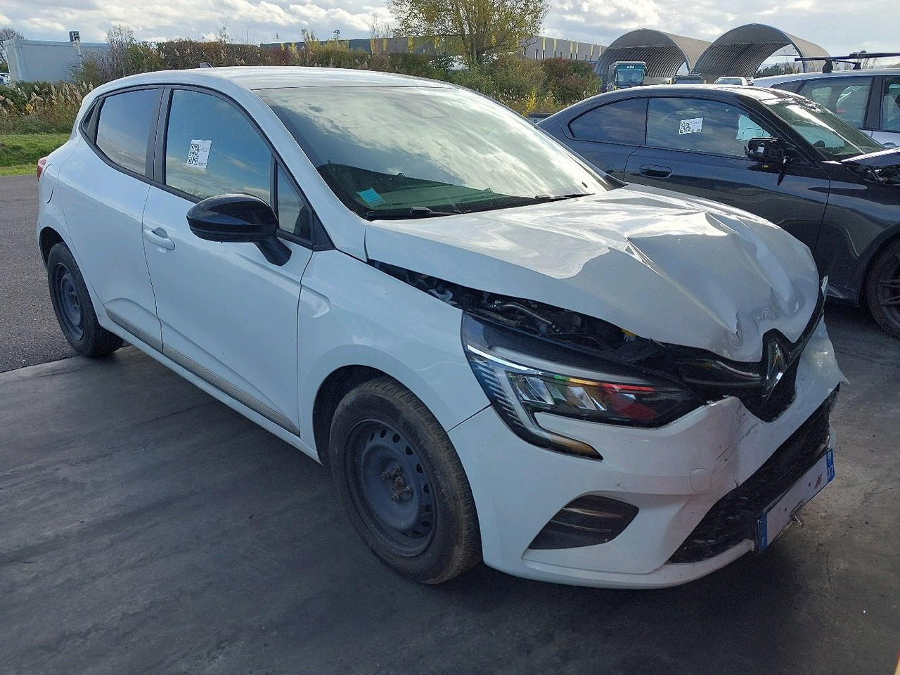 RENAULT CLIO V 1.0 TCE 90 EVOLUTION - Легковой автомобиль: фото 2 RENAULT CLIO V 1.0 TCE 90 EVOLUTION - Легковой автомобиль: фото 2