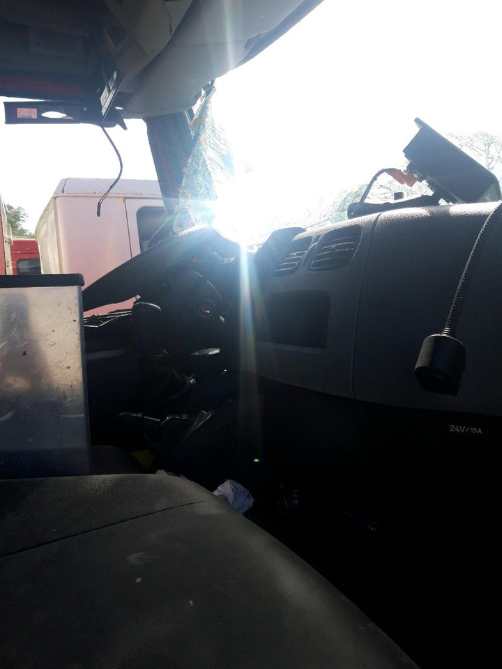 Пожарная машина RENAULT D 4X4 TOUT-TERRAIN INCENDIE: фото 10