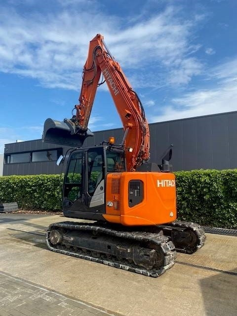 Hitachi ZX 135 US-6 - Гусеничный экскаватор: фото 1 Hitachi ZX 135 US-6 - Гусеничный экскаватор: фото 1
