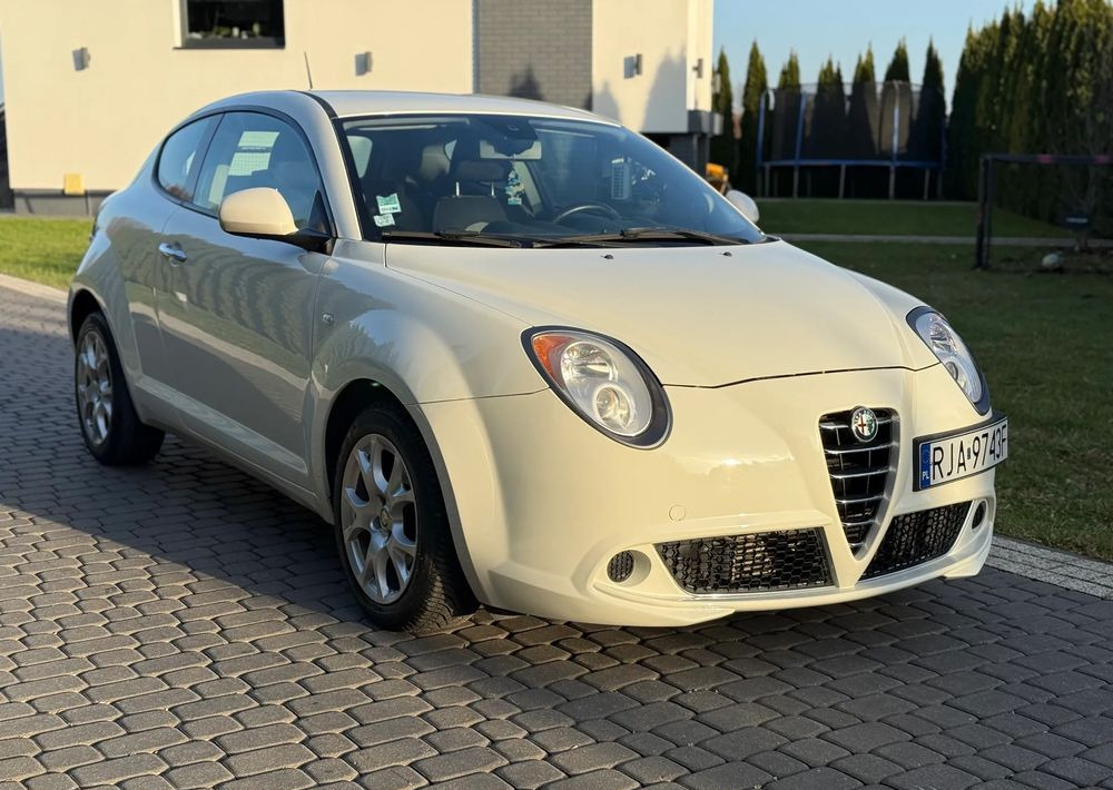 Alfa Romeo Mito - Легковой автомобиль: фото 3 Alfa Romeo Mito - Легковой автомобиль: фото 3