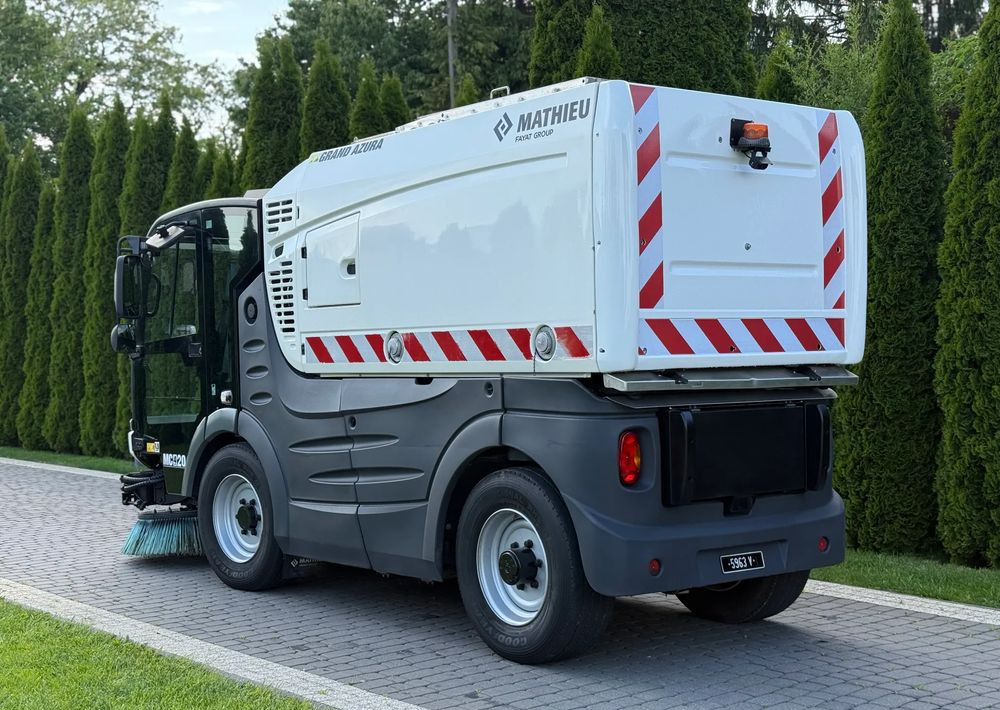 Inny MATHIEU GRAND AZURA MC420 ZAMIATARKA - Мусоровоз: фото 5 Inny MATHIEU GRAND AZURA MC420 ZAMIATARKA - Мусоровоз: фото 5