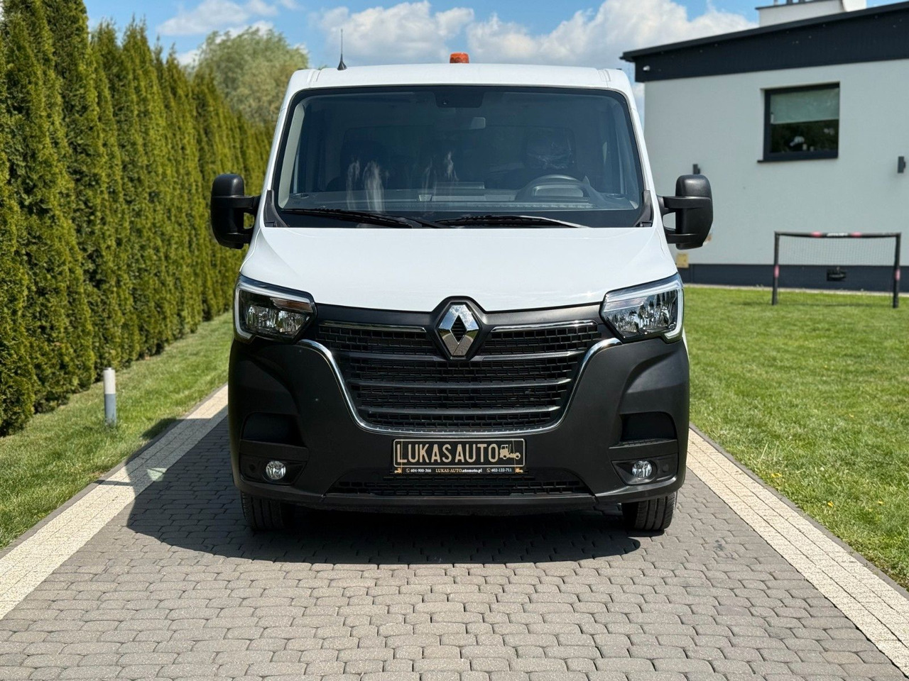 Renault MASTER TIPPER 3 SEATS LOW KMS - Малотоннажный самосвал: фото 2 Renault MASTER TIPPER 3 SEATS LOW KMS - Малотоннажный самосвал: фото 2