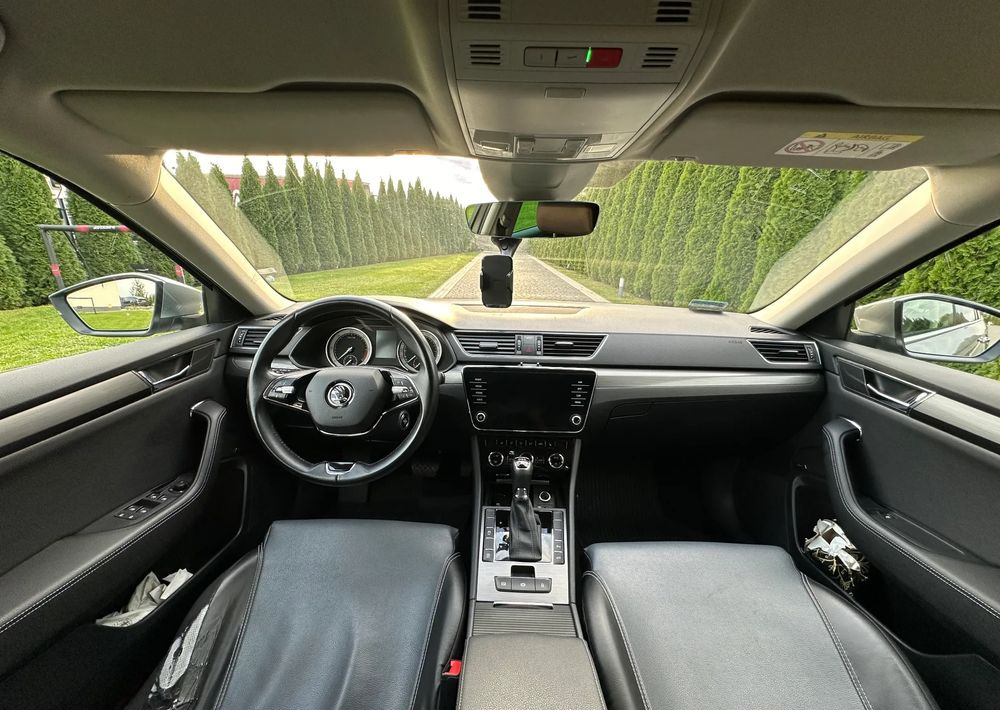 Универсал Skoda Superb 2.0 TDI SCR Style DSG: фото 14