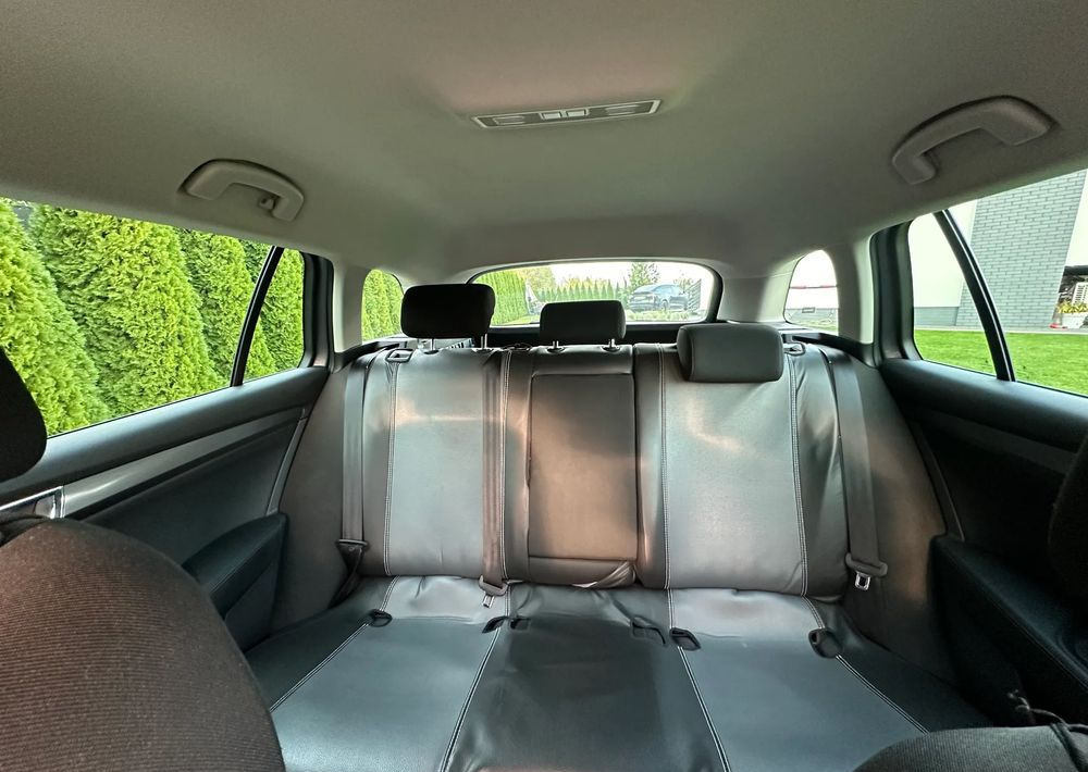 Универсал Skoda Superb 2.0 TDI SCR Style DSG: фото 9