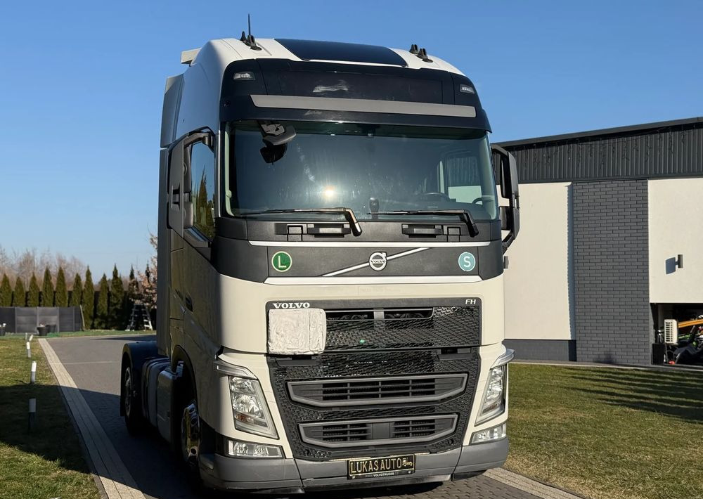 Volvo FH 500 PARK COOL HYDRAULIKA ADR - Тягач: фото 3 Volvo FH 500 PARK COOL HYDRAULIKA ADR - Тягач: фото 3