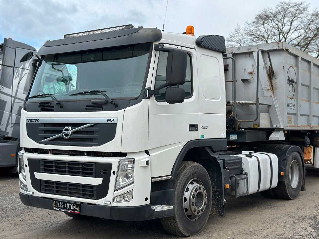 Volvo FM 450 HYDRAULIC AUTOMATIC - Тягач: фото 1 Volvo FM 450 HYDRAULIC AUTOMATIC - Тягач: фото 1