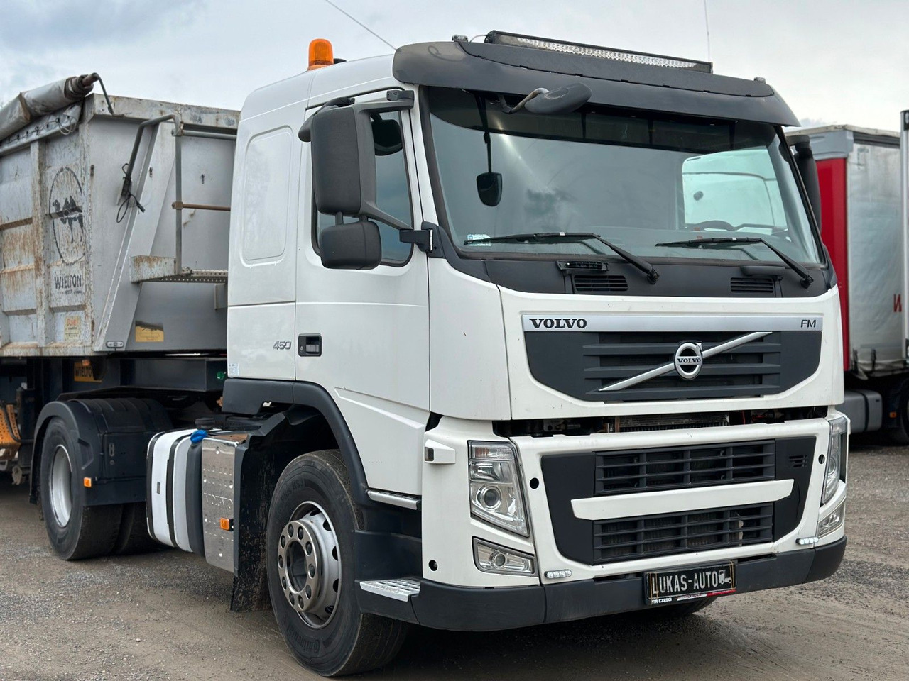 Volvo FM 450 HYDRAULIC AUTOMATIC - Тягач: фото 3 Volvo FM 450 HYDRAULIC AUTOMATIC - Тягач: фото 3