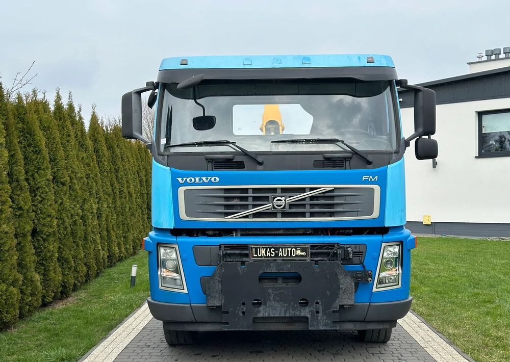 Volvo FM 400 HAKOWIEC 6X4 - Крюковой мультилифт: фото 2 Volvo FM 400 HAKOWIEC 6X4 - Крюковой мультилифт: фото 2