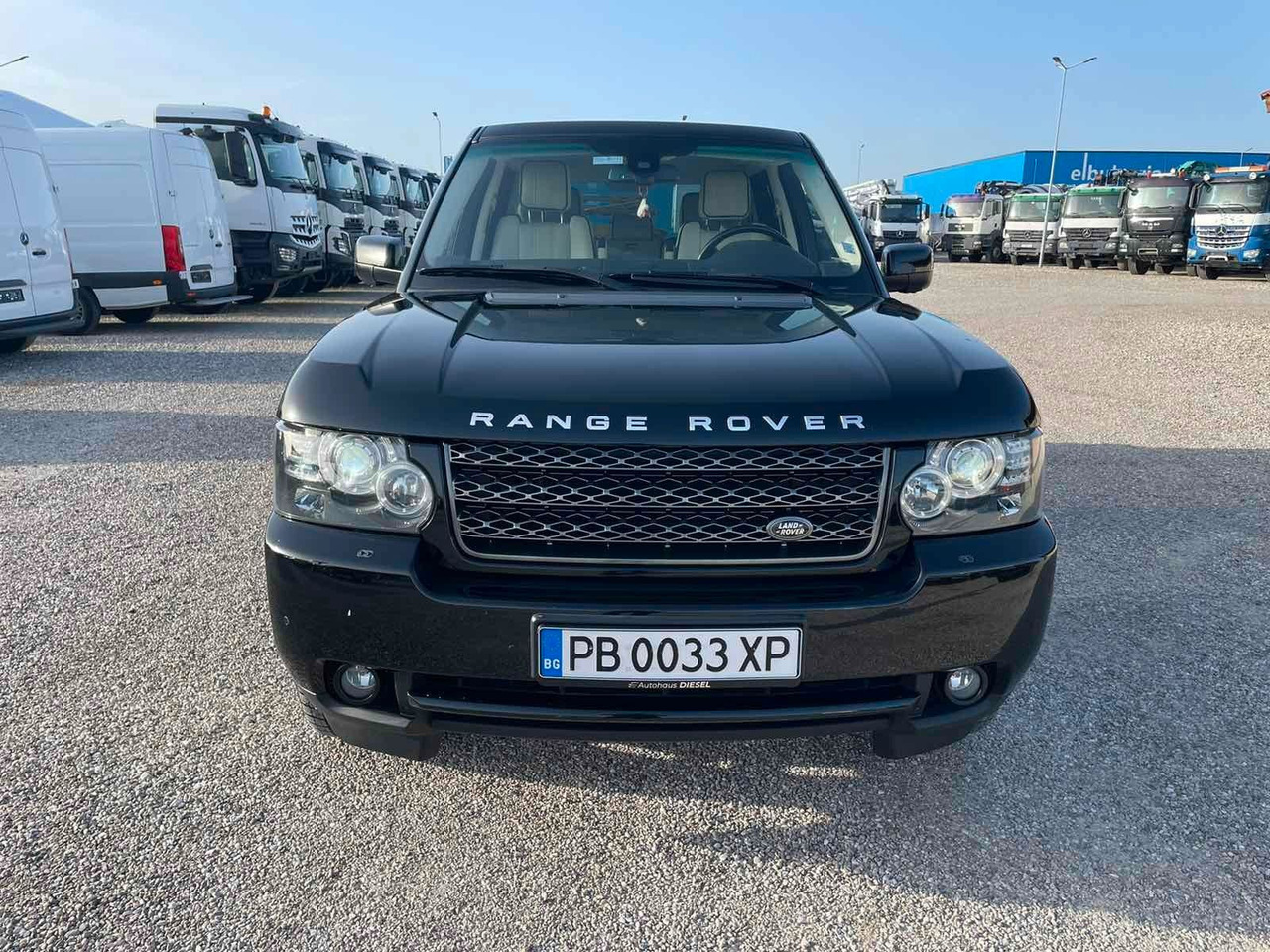 Land Rover Range Rover Vogue 4.4 TDV8 - Внедорожник: фото 2 Land Rover Range Rover Vogue 4.4 TDV8 - Внедорожник: фото 2