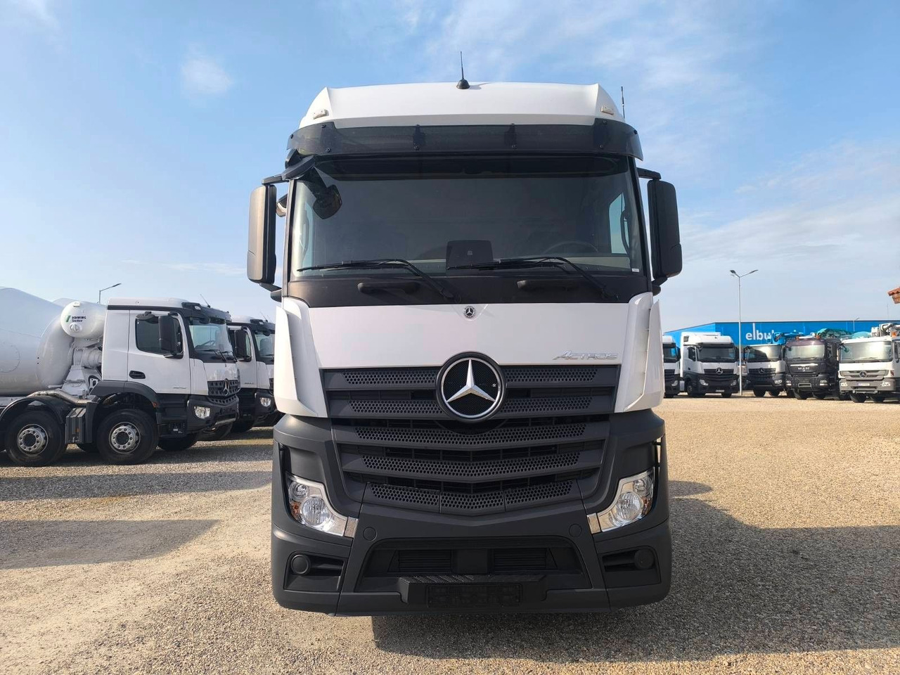 Mercedes-Benz Actros 1845 - Тягач: фото 2 Mercedes-Benz Actros 1845 - Тягач: фото 2
