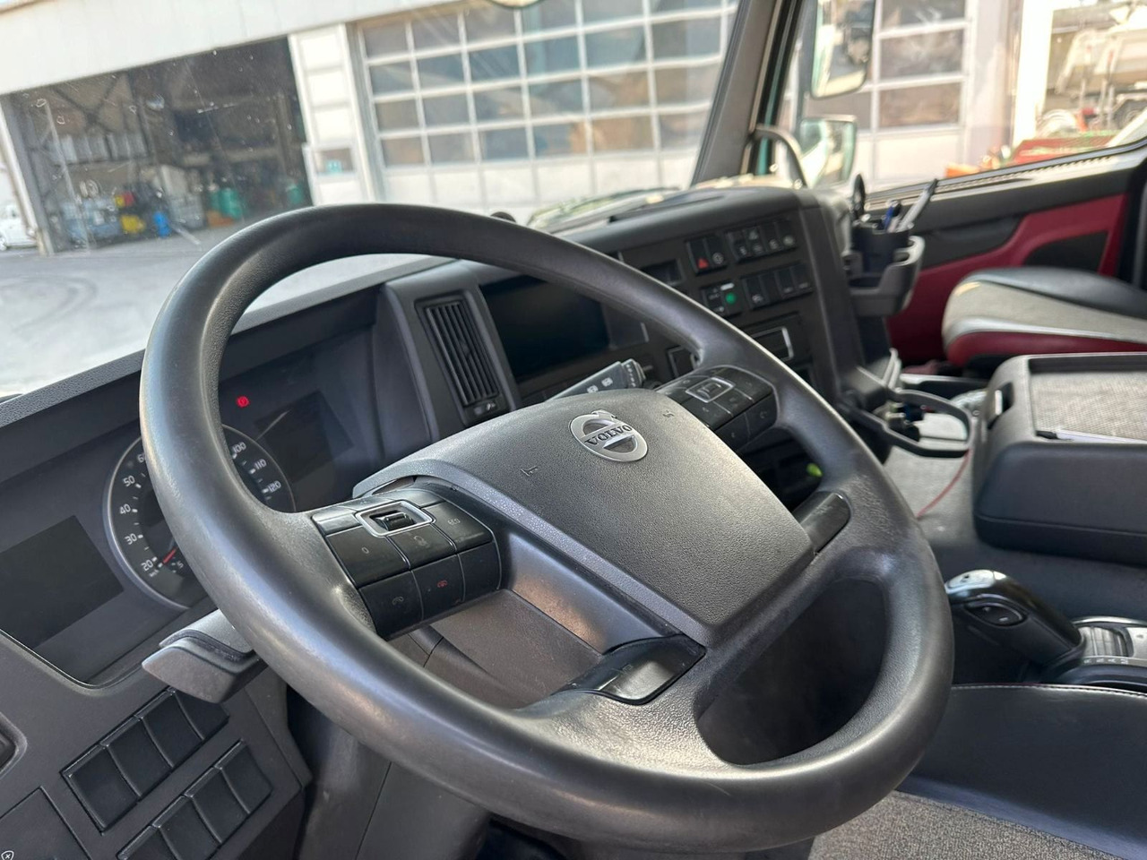 Volvo FMX 500 SCHWING S36SX - Автобетононасос: фото 5 Volvo FMX 500 SCHWING S36SX - Автобетононасос: фото 5