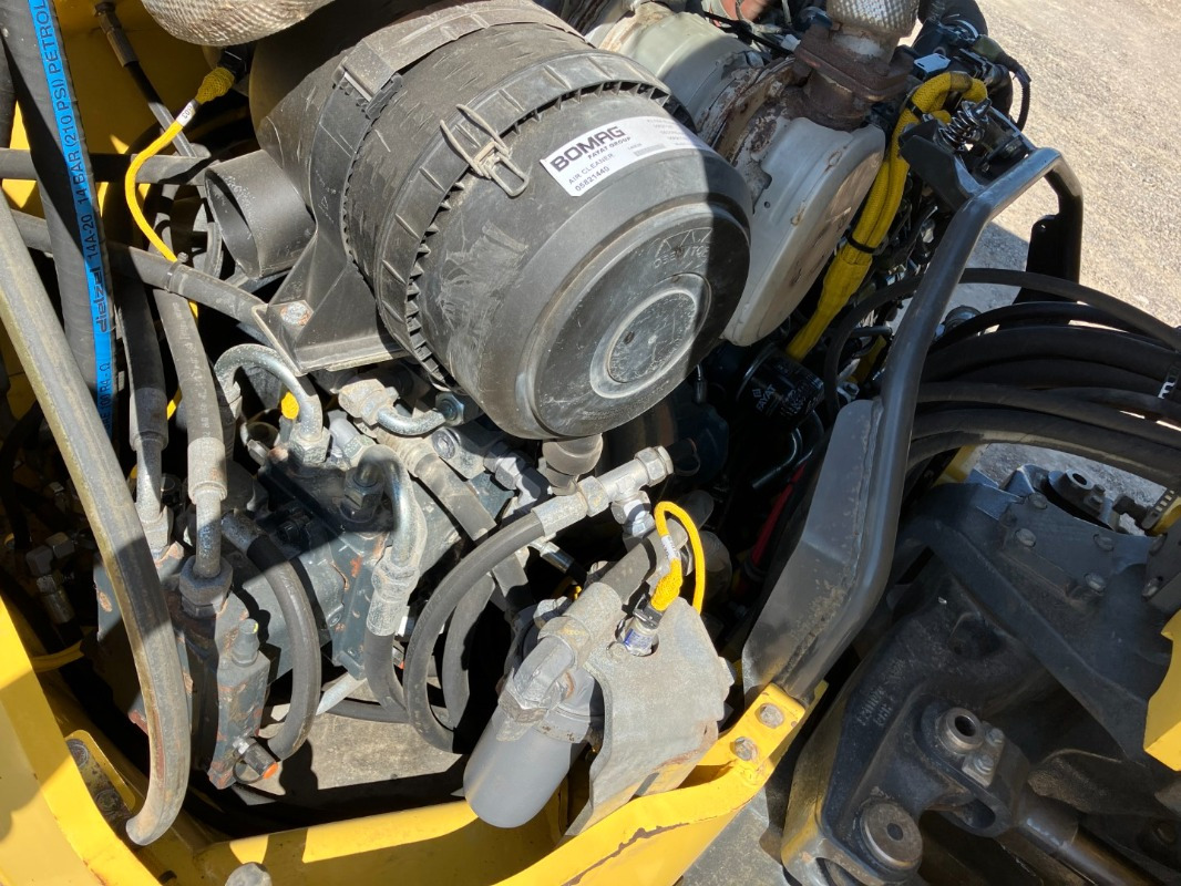 BOMAG DE BW 161 AD-5 Stage IIIb/Tier 4i - Дорожный каток: фото 4 BOMAG DE BW 161 AD-5 Stage IIIb/Tier 4i - Дорожный каток: фото 4