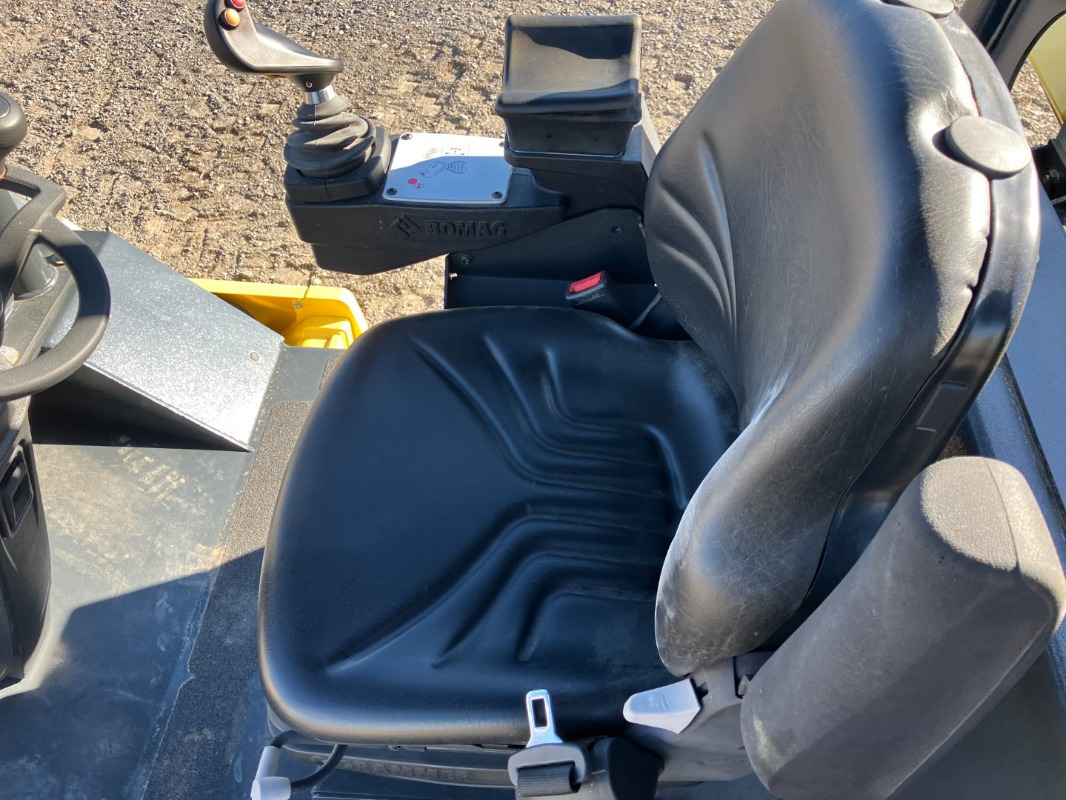 Компактор BOMAG DE BW 211 DH-5 Stage IV/TIER4f: фото 15